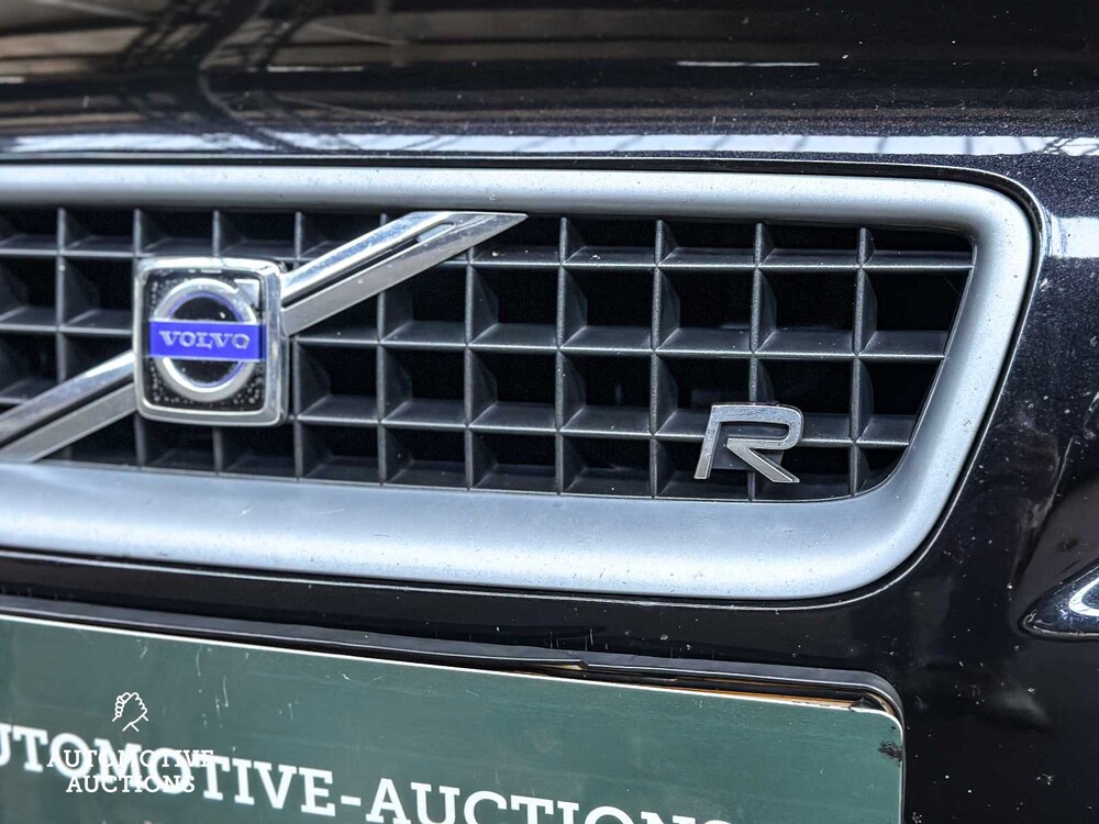 Volvo V70 2.5 R Geartronic 299pk 2004, SB-814-S Youngtimer