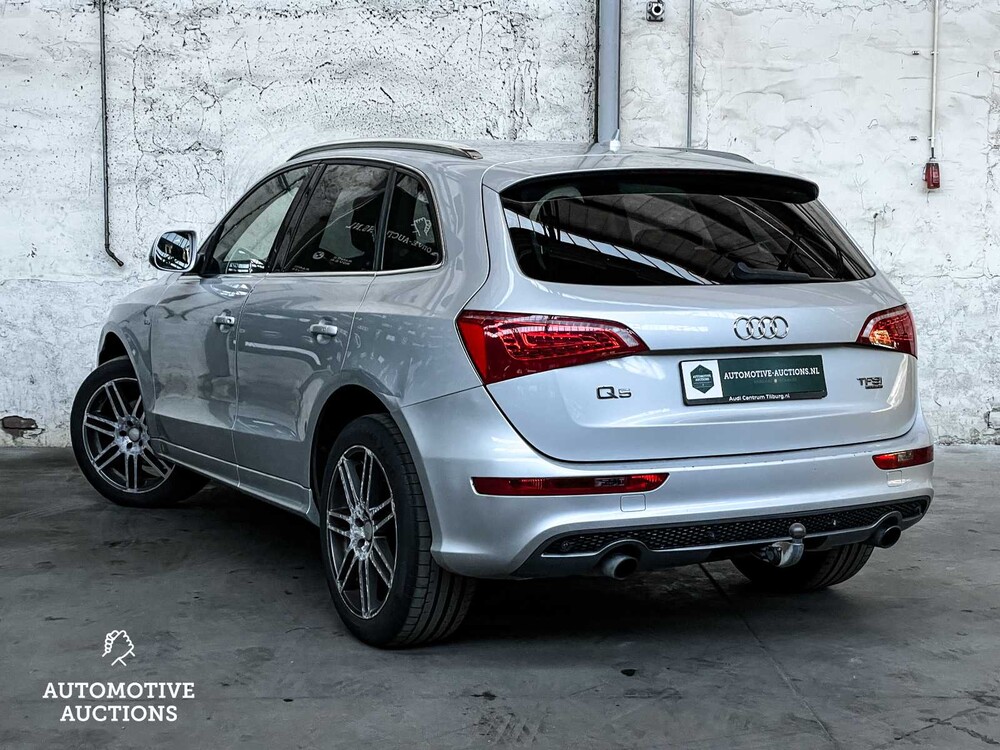 Audi Q5 2.0 TFSI Quattro Pro Line 211pk 2010