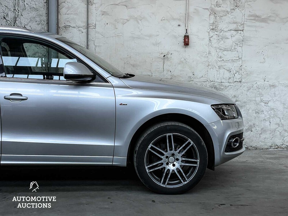 Audi Q5 2.0 TFSI Quattro Pro Line 211pk 2010