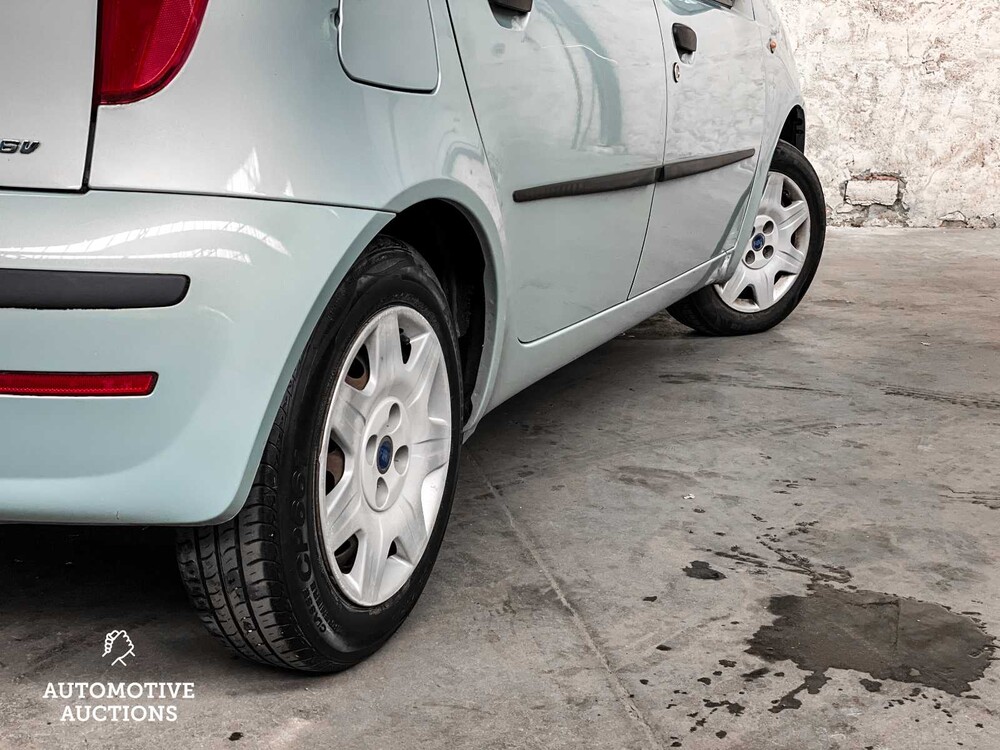 Fiat Punto 1.4-16V Dynamic 95pk 2004, 39-PD-VS