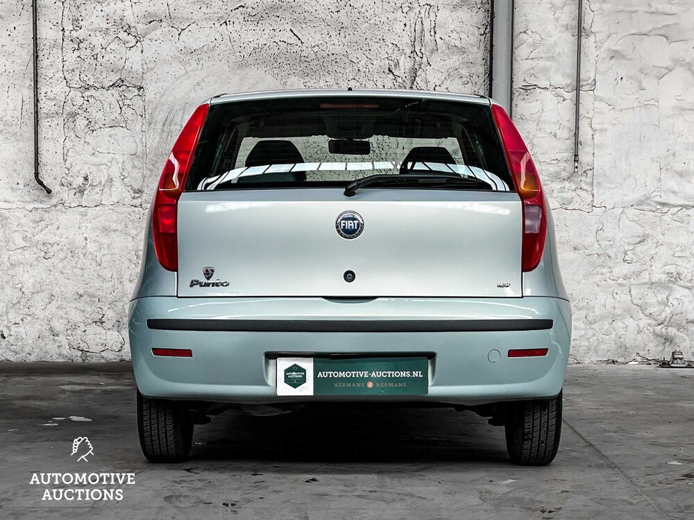 Fiat Punto 1.4-16V Dynamic 95pk 2004, 39-PD-VS