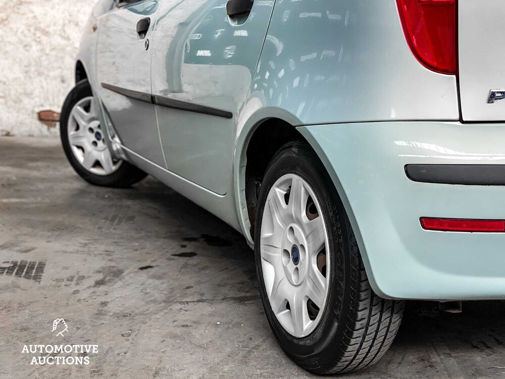 Fiat Punto 1.4-16V Dynamic 95pk 2004, 39-PD-VS