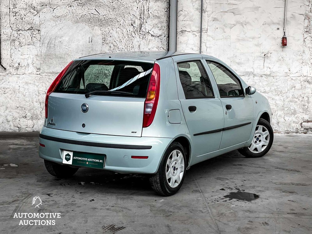 Fiat Punto 1.4-16V Dynamic 95pk 2004, 39-PD-VS