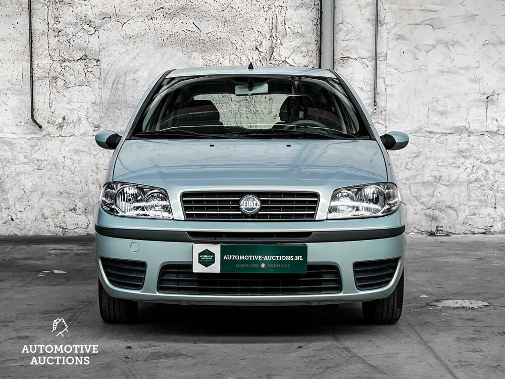 Fiat Punto 1.4-16V Dynamic 95pk 2004, 39-PD-VS