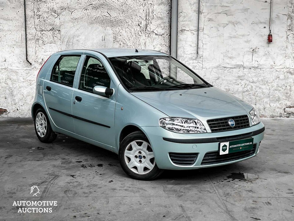 Fiat Punto 1.4-16V Dynamic 95pk 2004, 39-PD-VS