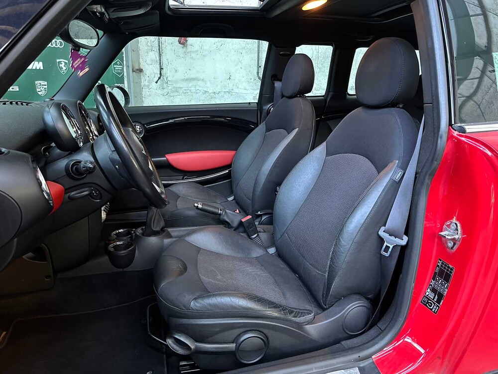 Mini Clubman Cooper 1.6 120pk 2009, SK-671-T