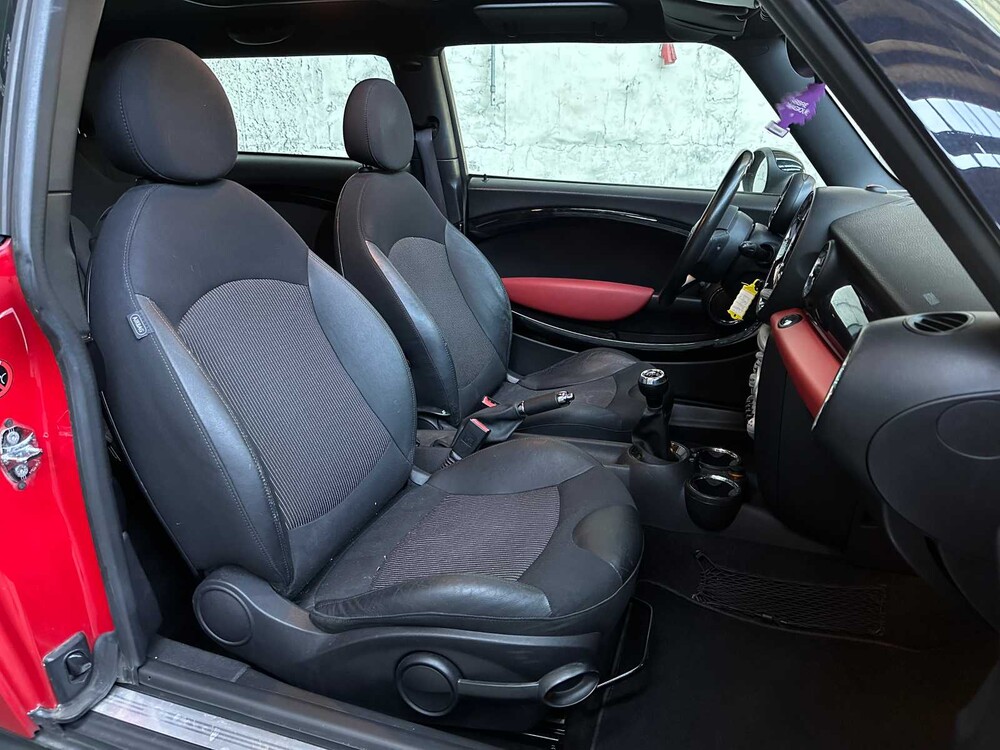 Mini Clubman Cooper 1.6 120pk 2009, SK-671-T