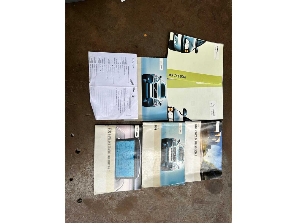 Volvo XC90 2.9 T6 Exclusive 272pk 2003 -Orig. NL-, 03-LK-PZ