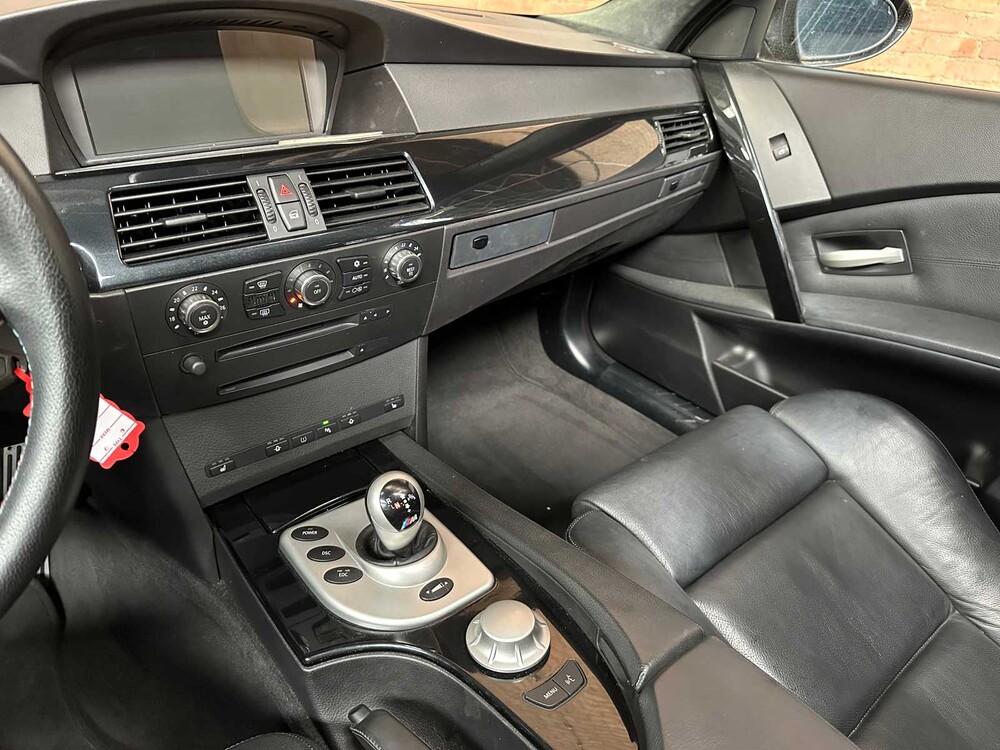 BMW M5 E60 5.0 V10 507PS 2005 Youngtimer