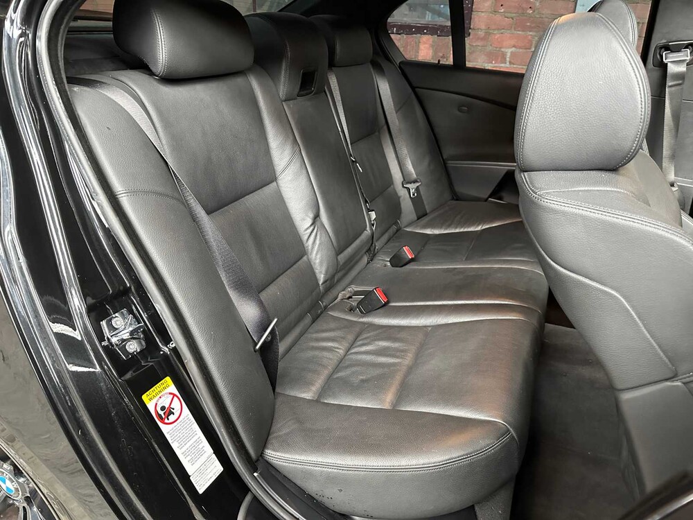 BMW M5 E60 5.0 V10 507PS 2005 Youngtimer