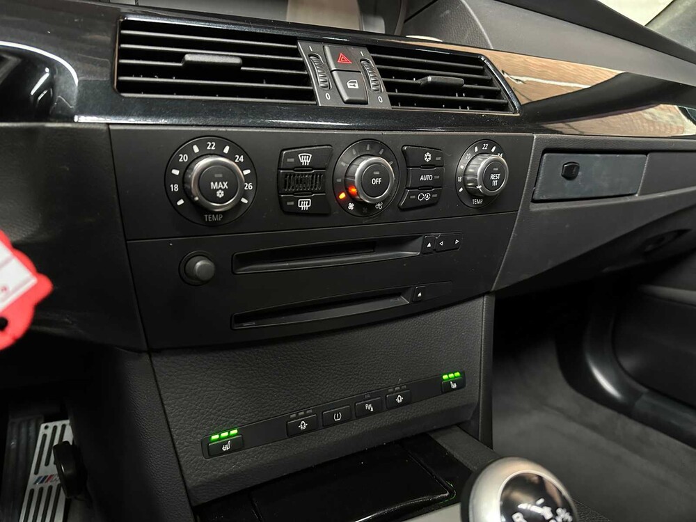 BMW M5 E60 5.0 V10 507PS 2005 Youngtimer