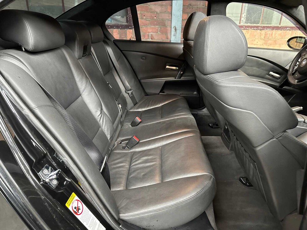 BMW M5 E60 5.0 V10 507PS 2005 Youngtimer
