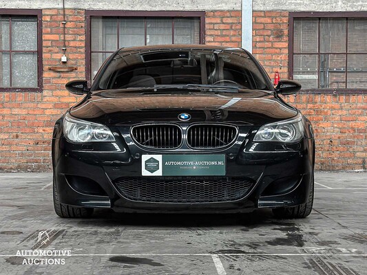 BMW M5 E60 5.0 V10 507hp 2005 Youngtimer