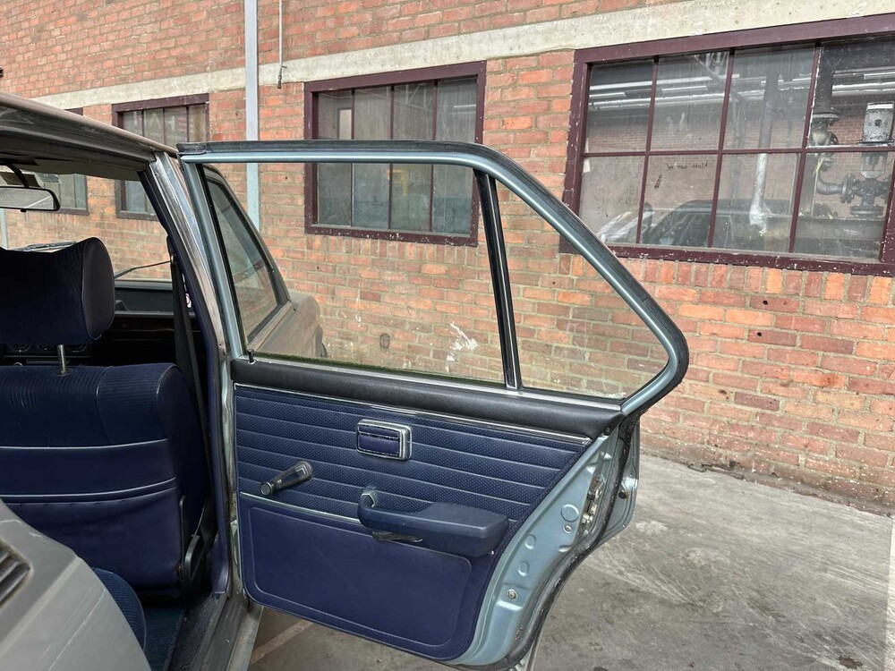 BMW 525 2.5 150hp 1981 Oldtimer (Original-NL), GS-65-HV