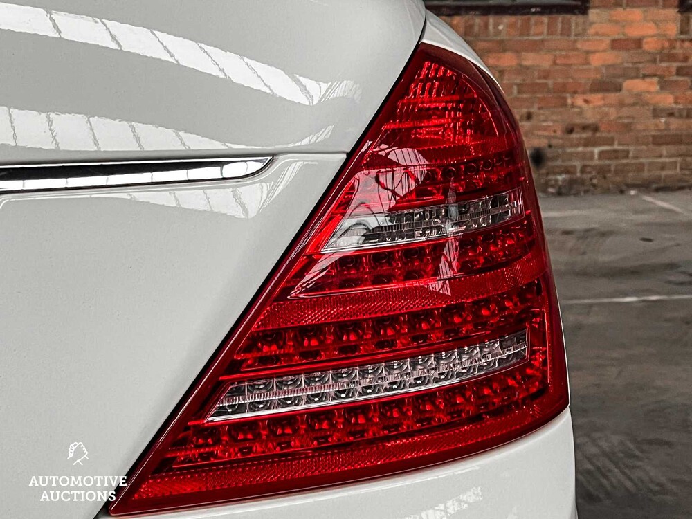 Mercedes-Benz S600 Long Lorinser 5.5 V12 517PS 2006 Youngtimer S-Klasse