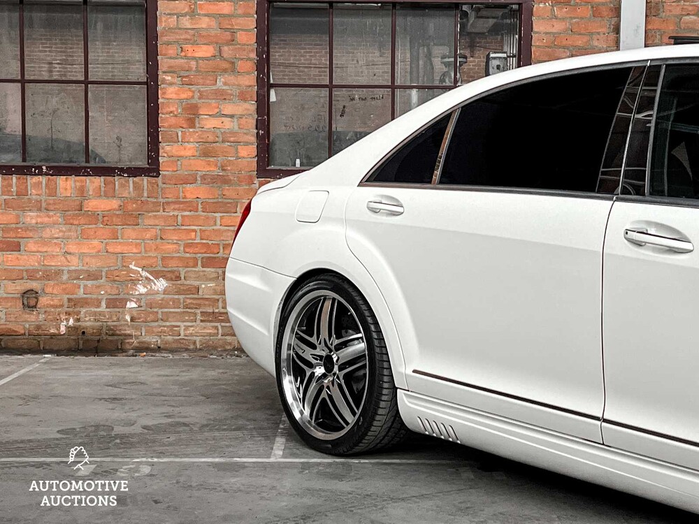 Mercedes-Benz S600 Long Lorinser 5.5 V12 517PS 2006 Youngtimer S-Klasse