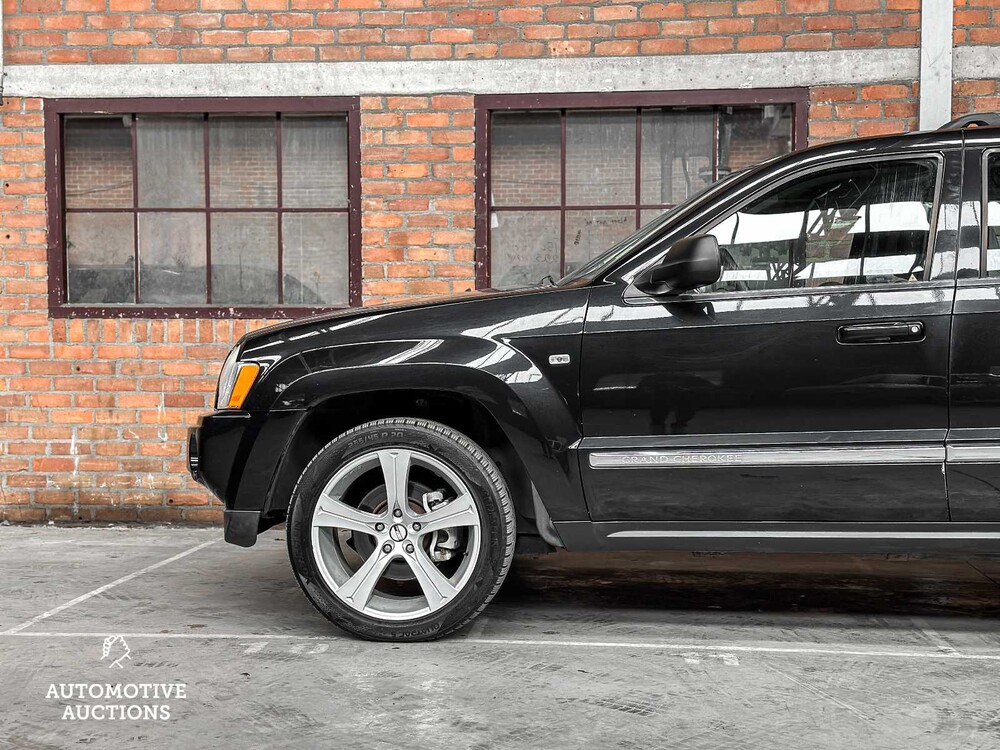 Jeep Grand Cherokee 5.7 V8 Hemi Limited 326PS 2005 ORIG-NL, 41-RN-KV