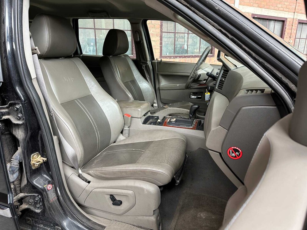 Jeep Grand Cherokee 5.7 V8 Hemi Limited 326PS 2005 ORIG-NL, 41-RN-KV