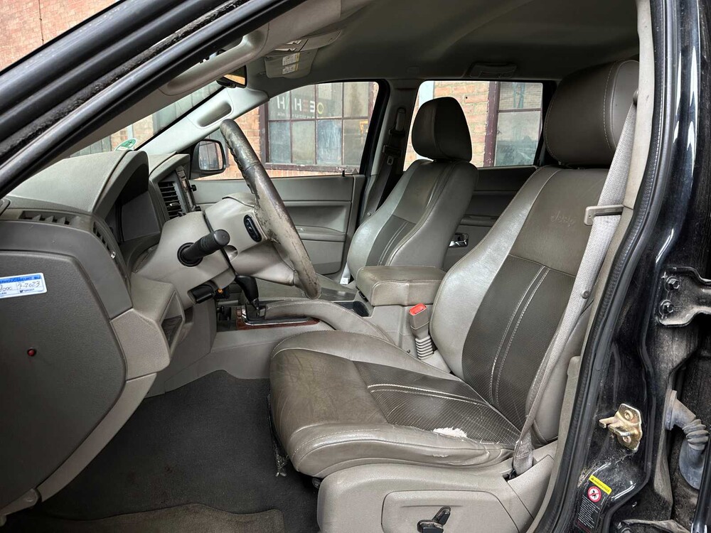 Jeep Grand Cherokee 5.7 V8 Hemi Limited 326PS 2005 ORIG-NL, 41-RN-KV