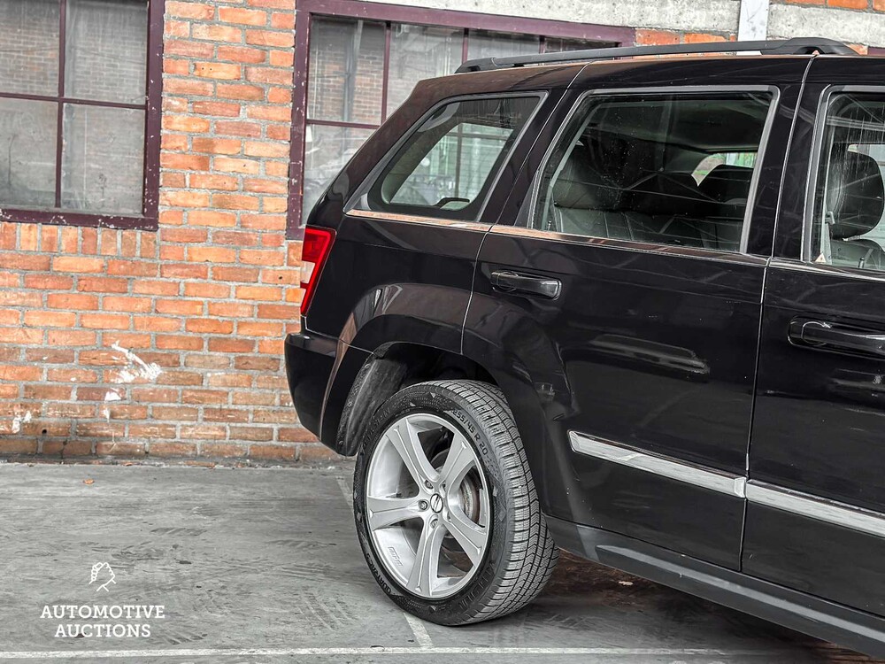 Jeep Grand Cherokee 5.7 V8 Hemi Limited 326PS 2005 ORIG-NL, 41-RN-KV