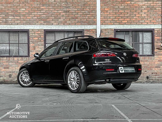 Alfa Romeo 159 Sportwagon 1.9 JTD Q-Tronic Business 150pk 2009, 8-TFR-78