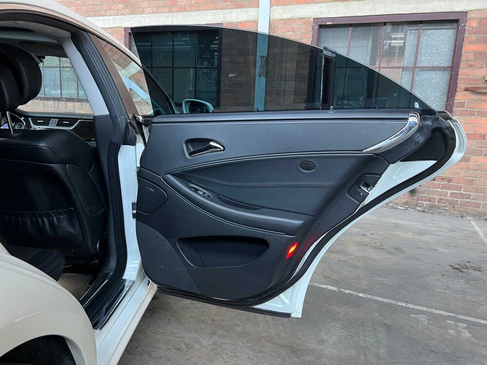 Mercedes-Benz CLS55 AMG 5.5 V8 476pk 2005 Youngtimer