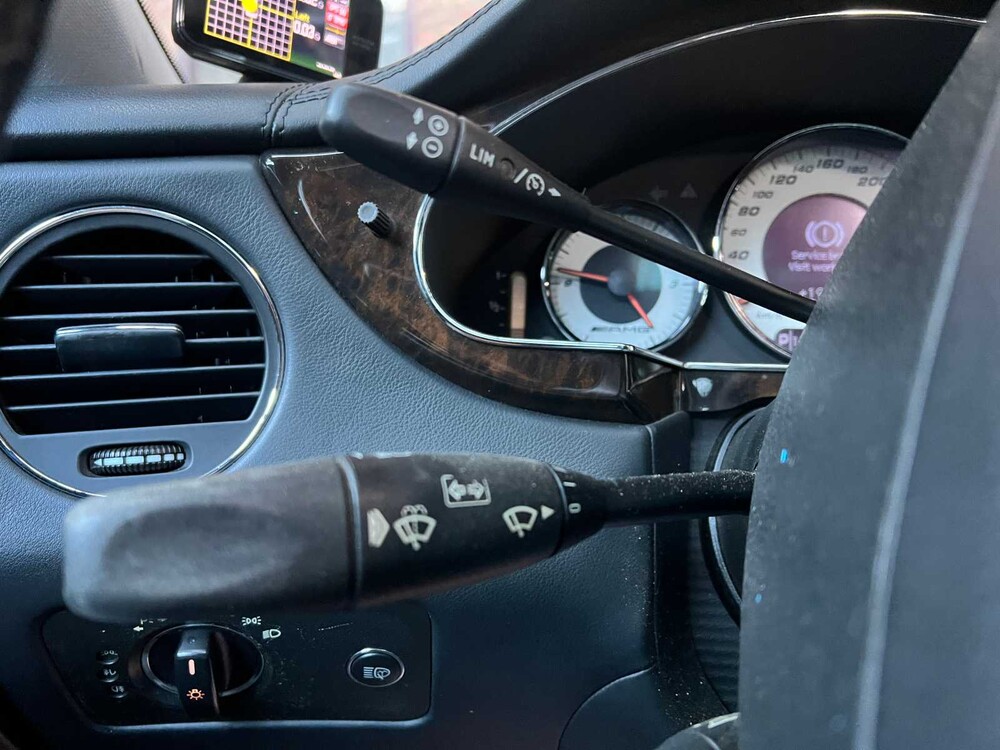 Mercedes-Benz CLS55 AMG 5.5 V8 476pk 2005 Youngtimer