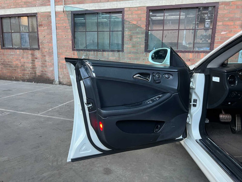 Mercedes-Benz CLS55 AMG 5.5 V8 476pk 2005 Youngtimer