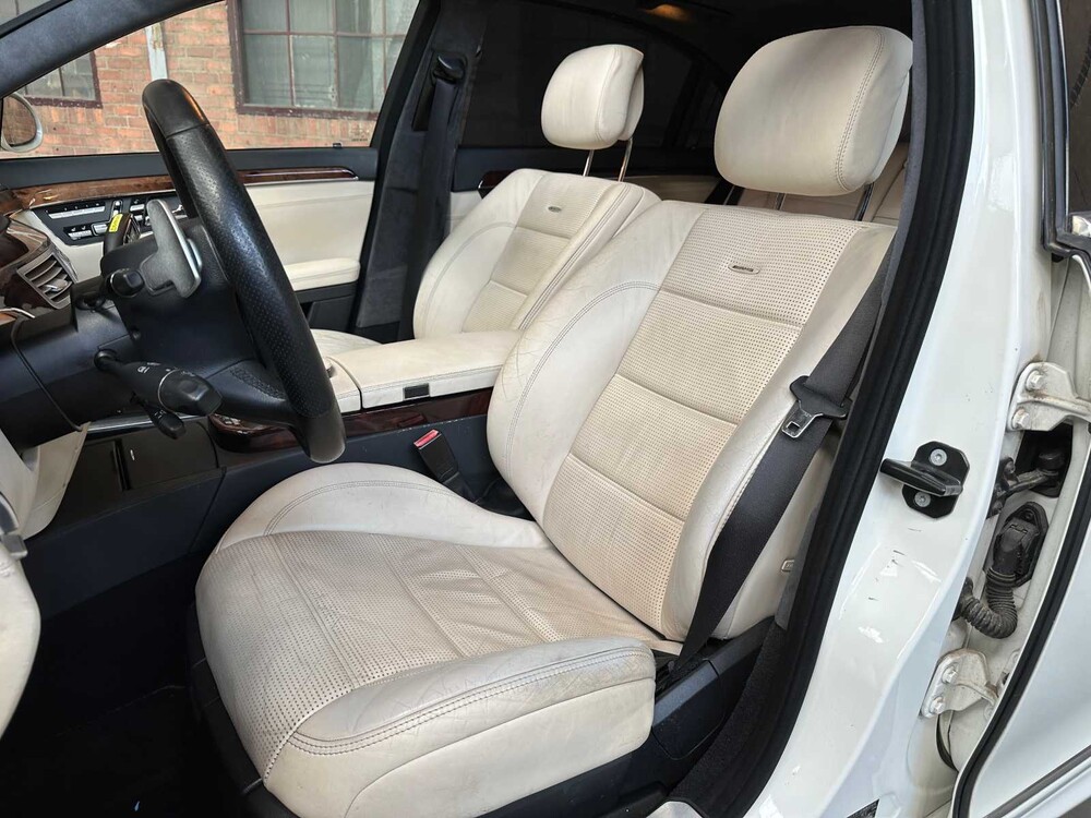 Mercedes-Benz S63 AMG DESIGNO 6.2 V8 525hp 2007 S-Class Youngtimer
