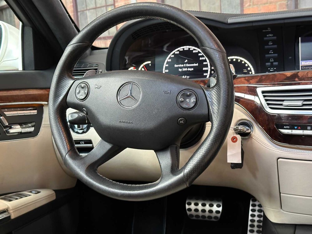 Mercedes-Benz S63 AMG DESIGNO 6.2 V8 525hp 2007 S-Class Youngtimer