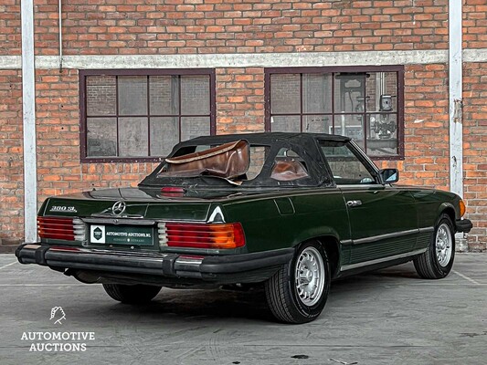 Mercedes-Benz 380SL Cabriolet 3.8 V8 194 hp 1985 -Youngtimer-