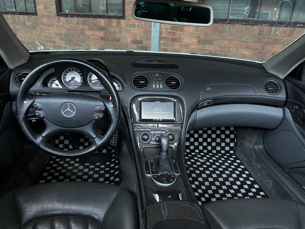 Mercedes-Benz SL55 AMG Performance package 5.5 V8 500hp 2004 Youngtimer SL-Class