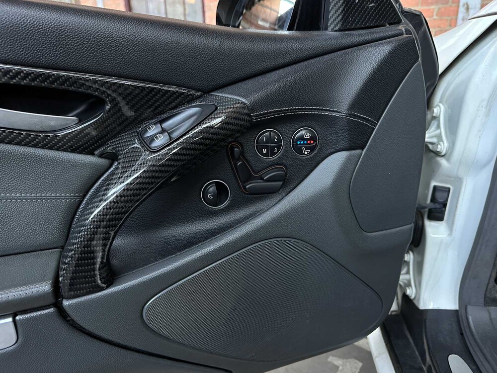 Mercedes-Benz SL55 AMG Performance package 5.5 V8 500hp 2004 Youngtimer SL-Class