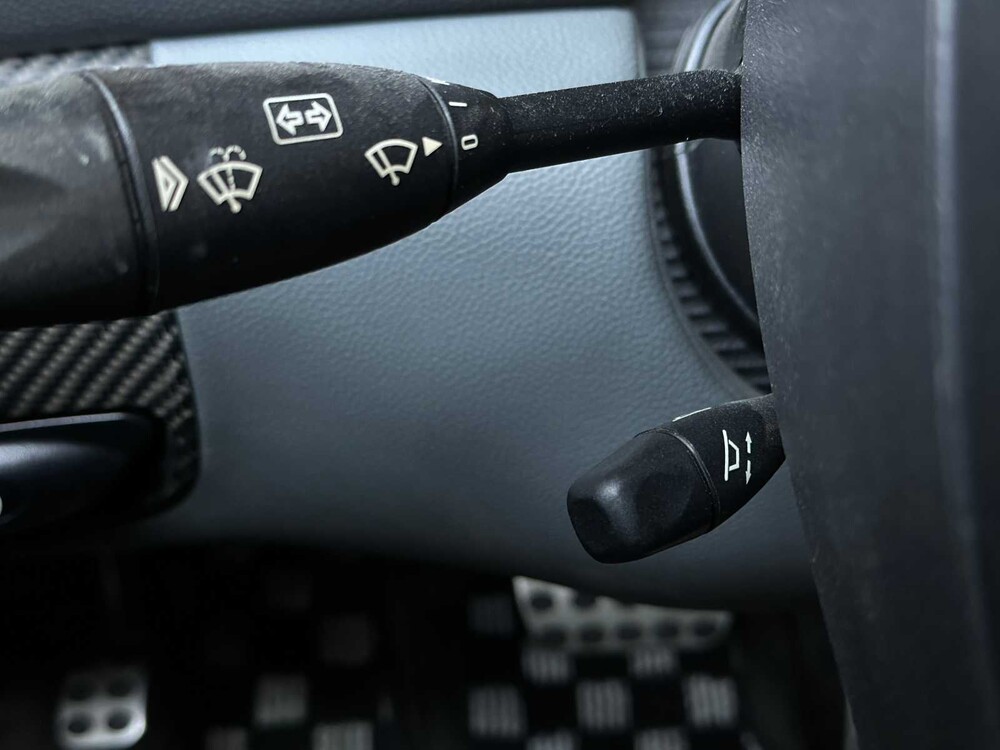 Mercedes-Benz SL55 AMG Performance package 5.5 V8 500hp 2004 Youngtimer SL-Class