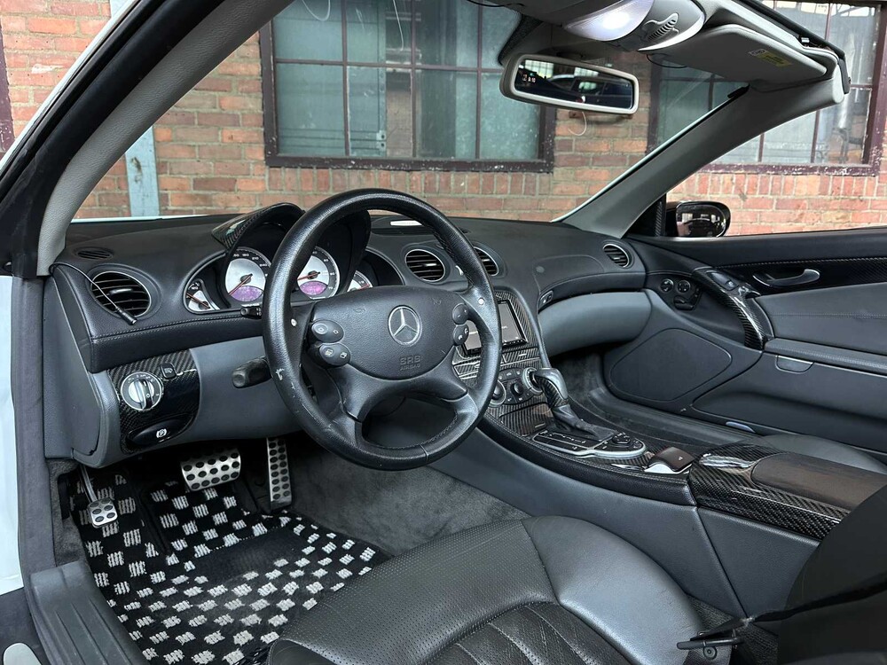 Mercedes-Benz SL55 AMG Performance package 5.5 V8 500hp 2004 Youngtimer SL-Class