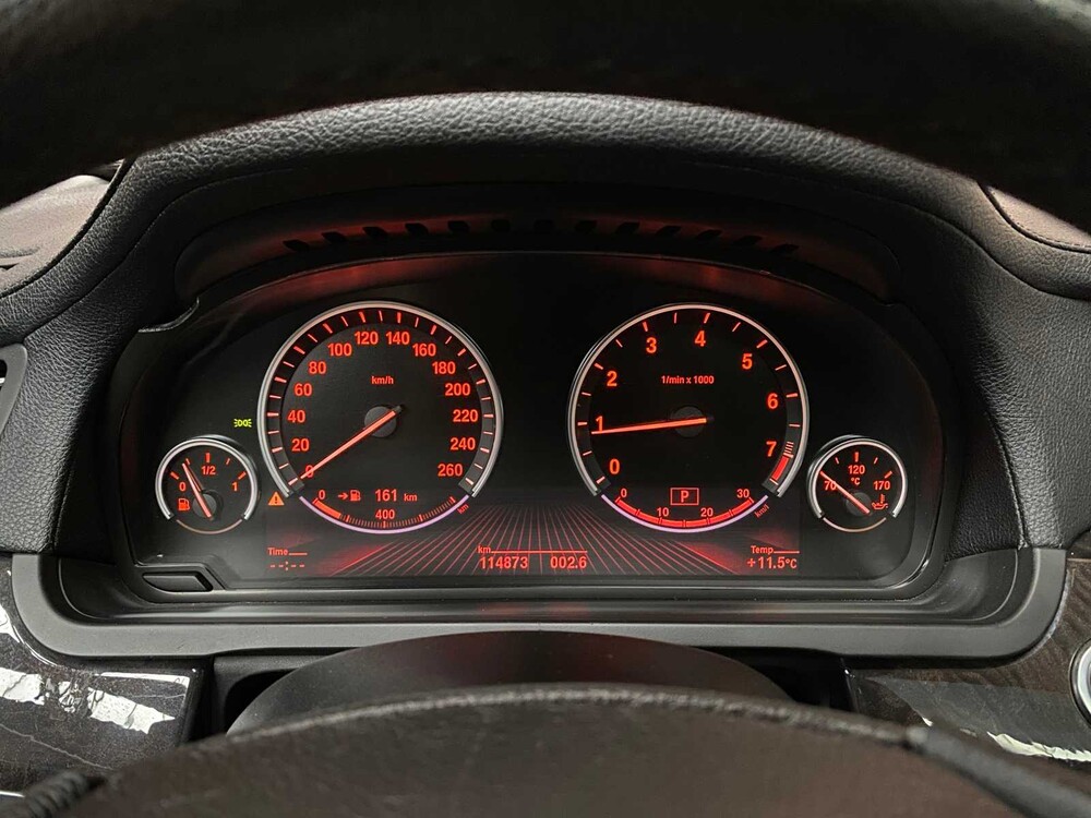 BMW 740i High Executive 3.0 L6 7er 326PS 2009