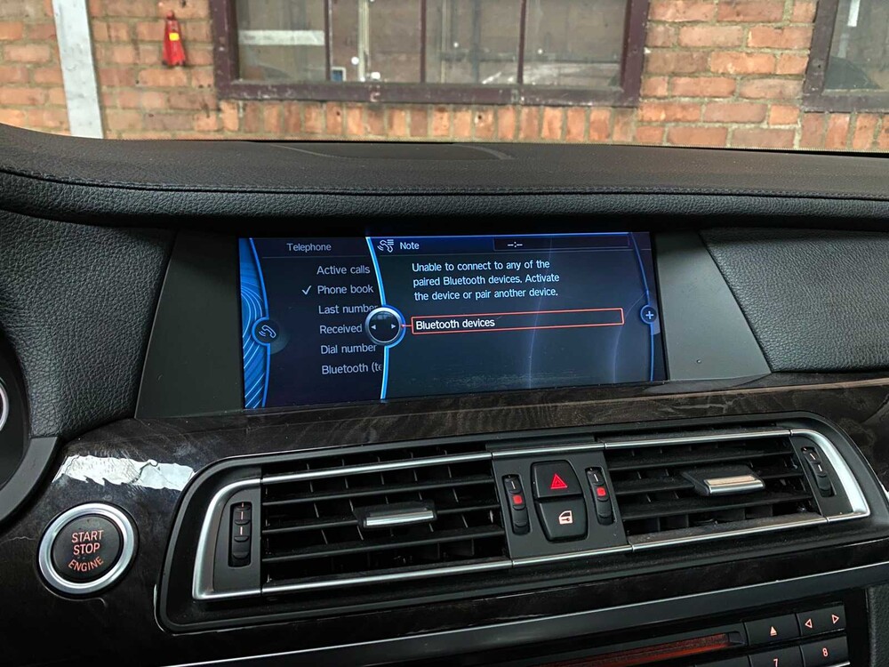 BMW 740i High Executive 3.0 L6 7er 326PS 2009