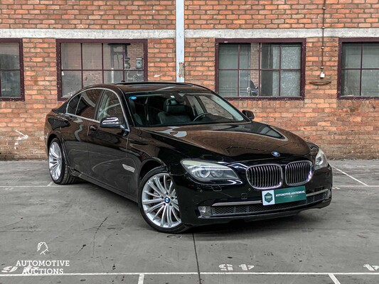 BMW 740i High Executive 3.0 L6 7-series 326hp 2009