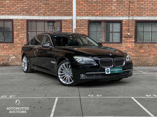 BMW 740i High Executive 3.0 L6 7-series 326hp 2009