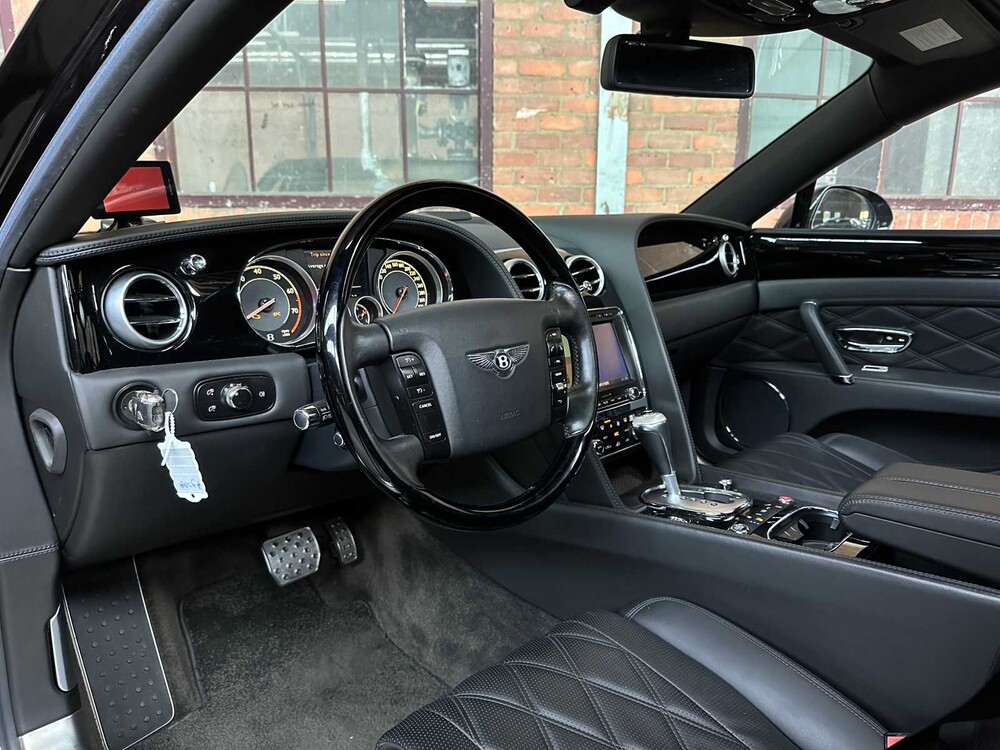 Bentley Flying Spur 6.0 W12 625PS 2013 Facelift