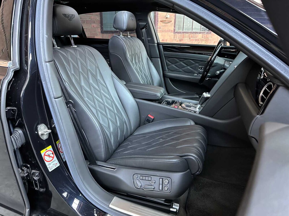 Bentley Flying Spur 6.0 W12 625PS 2013 Facelift