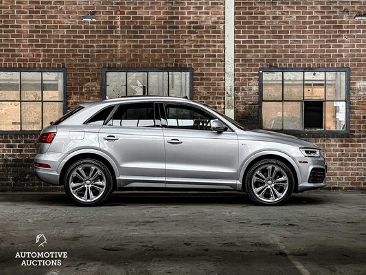 Audi Q3 S-Line 2.0 TFSI 200hp 2018