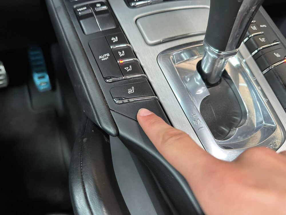 Porsche Cayenne Turbo 4.8 V8 500PS 2010