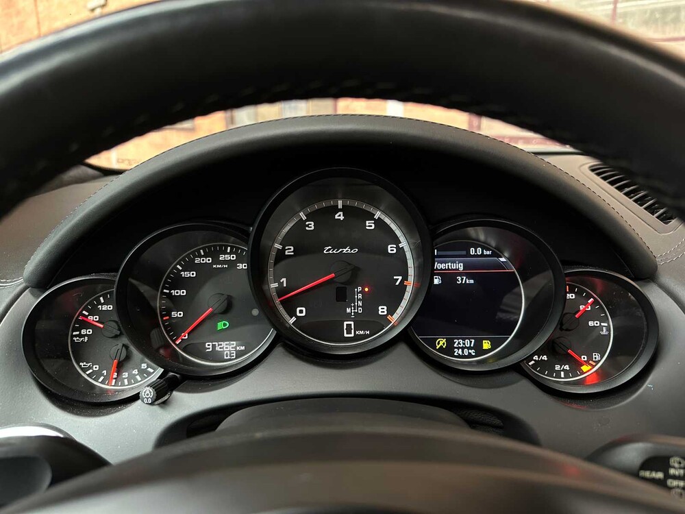 Porsche Cayenne Turbo 4.8 V8 500PS 2010