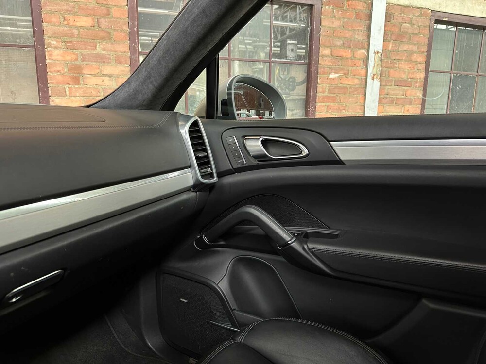 Porsche Cayenne Turbo 4.8 V8 500PS 2010