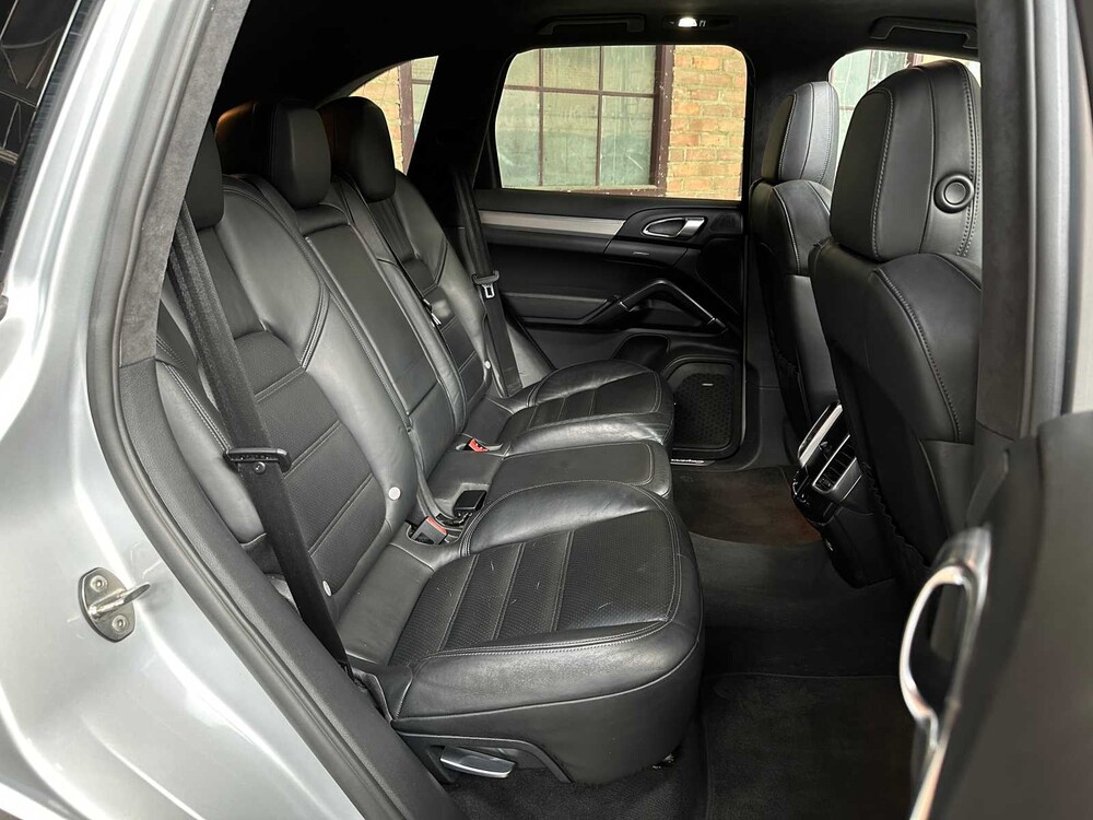 Porsche Cayenne Turbo 4.8 V8 500PS 2010