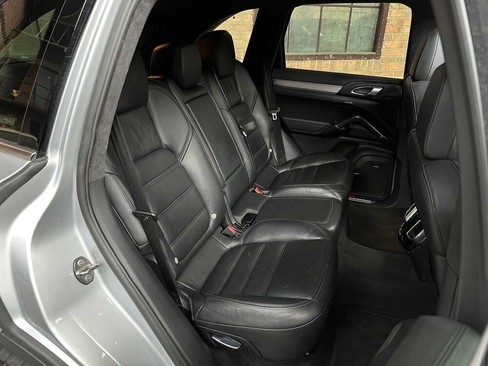 Porsche Cayenne Turbo 4.8 V8 500PS 2010