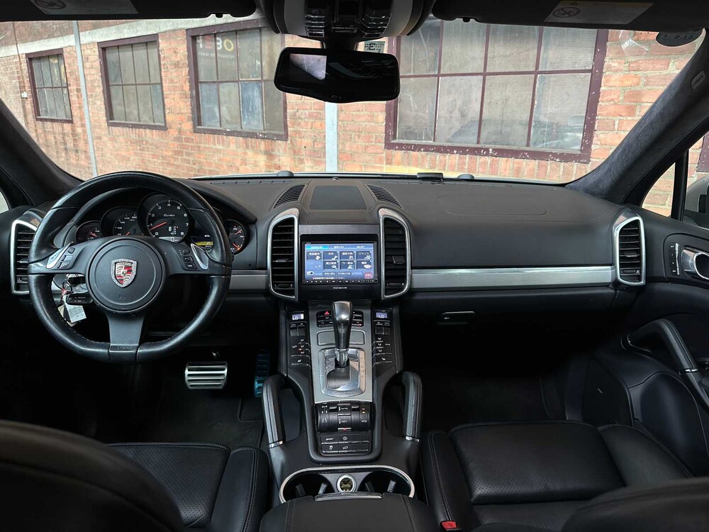 Porsche Cayenne Turbo 4.8 V8 500PS 2010