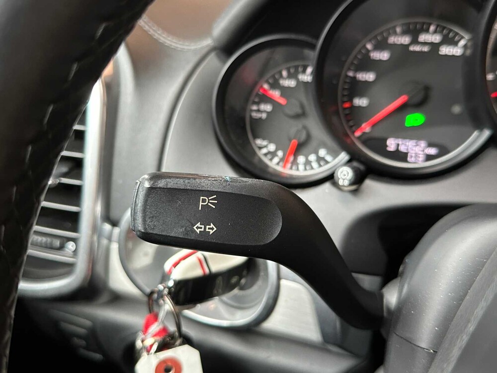 Porsche Cayenne Turbo 4.8 V8 500PS 2010