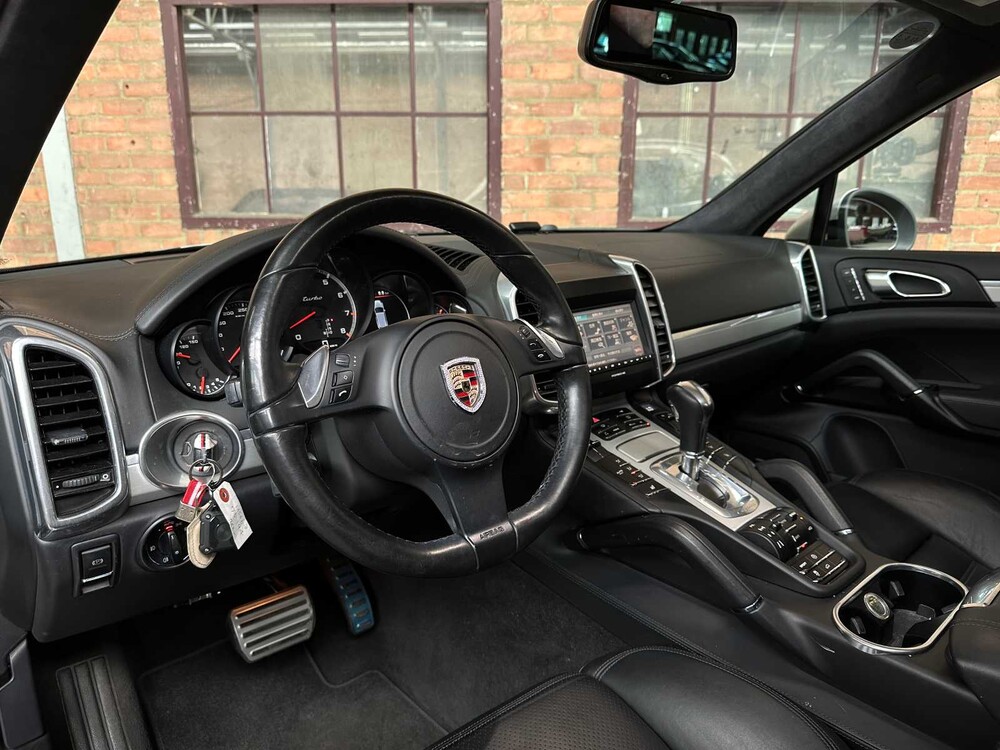 Porsche Cayenne Turbo 4.8 V8 500PS 2010